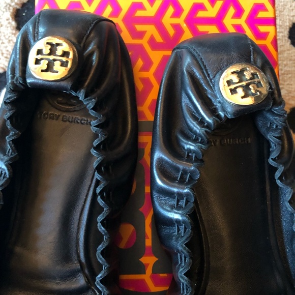 Tory Burch *Authentic* Black Reese Mestico Flats - Picture 4 of 5